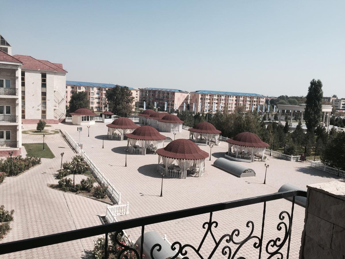 Hotel Ark Ms Тараз Экстерьер фото